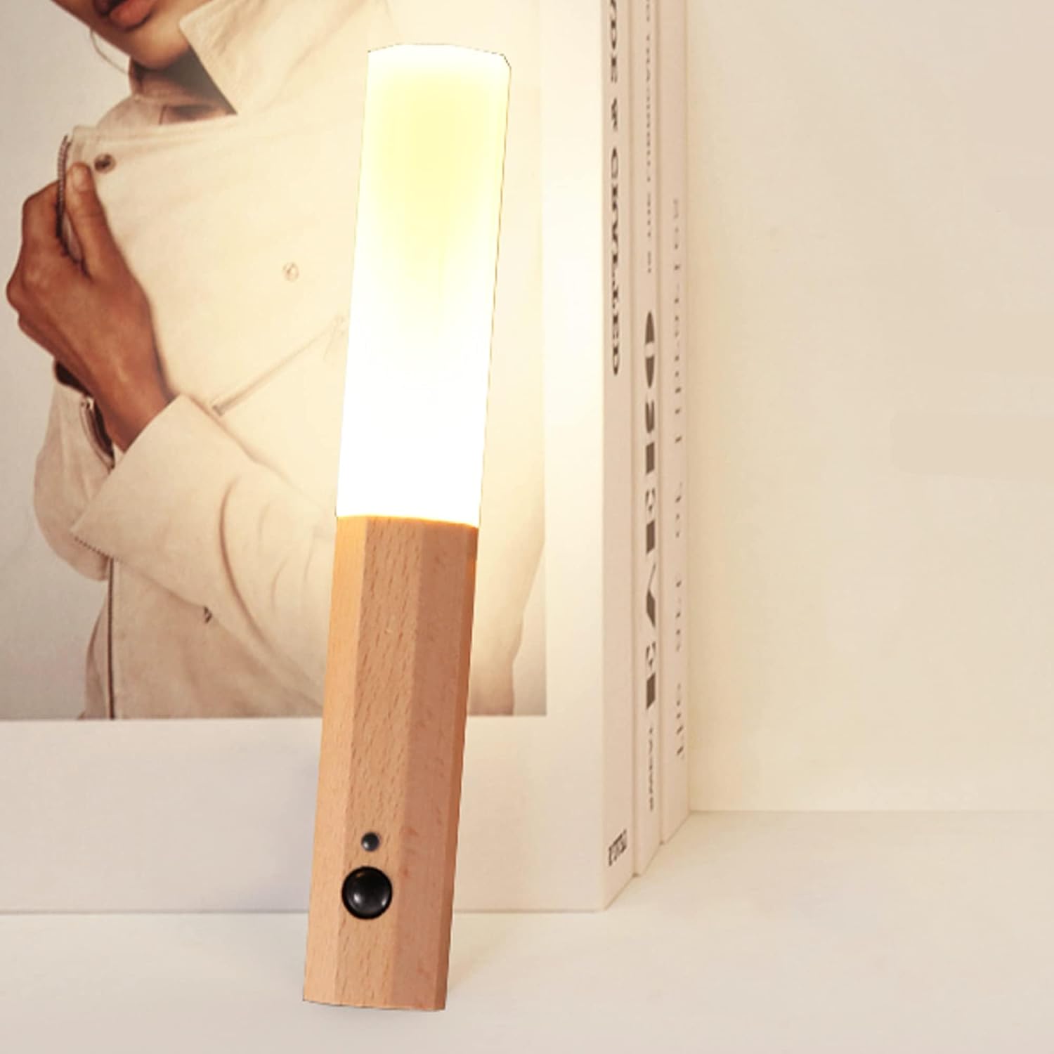 Zenro | Motion Sensor Wooden Wall Light